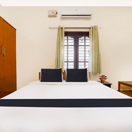 Hotel O Singanallur Coimbatore Irugur Exteriör bild