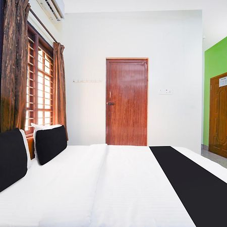 Hotel O Singanallur Coimbatore Irugur Exteriör bild