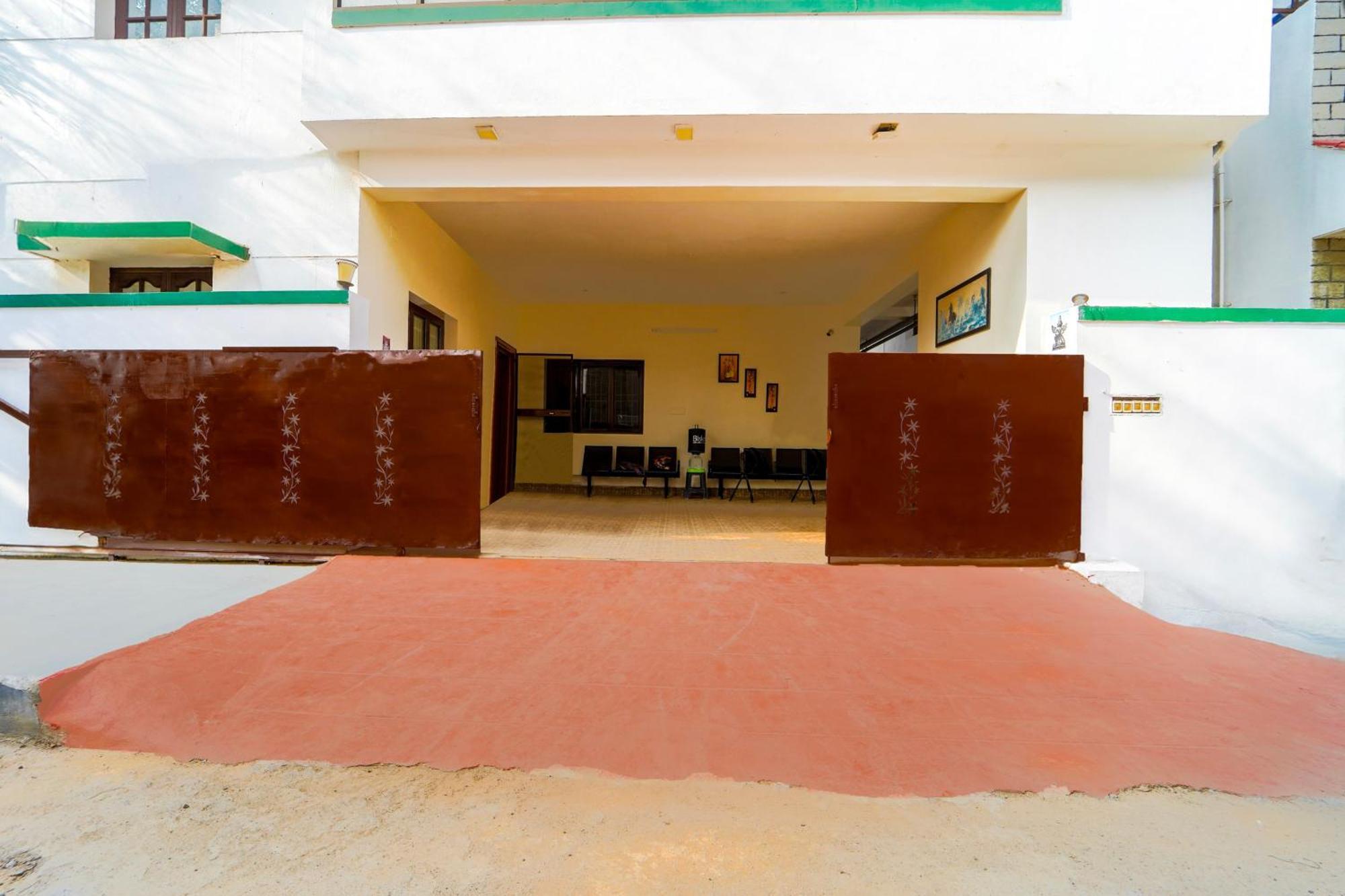 Hotel O Singanallur Coimbatore Irugur Exteriör bild