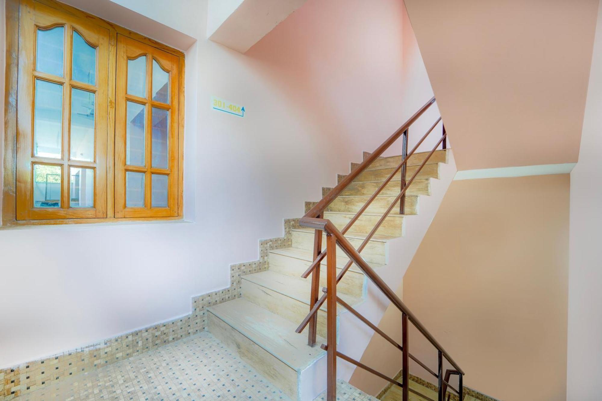 Hotel O Singanallur Coimbatore Irugur Exteriör bild